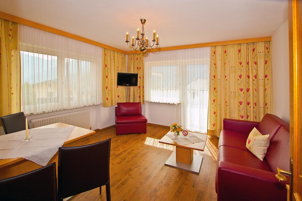 Ferienwohnungen Appartements Patscheider ฟิงเคนแบร์ก ห้อง รูปภาพ
